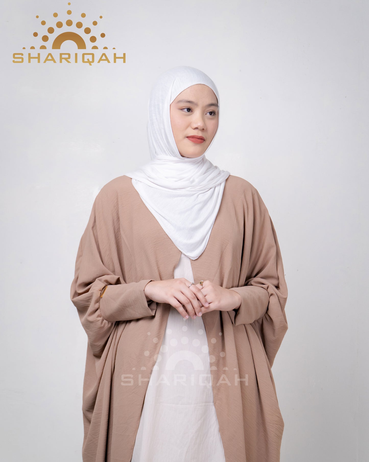 Faiqa Set