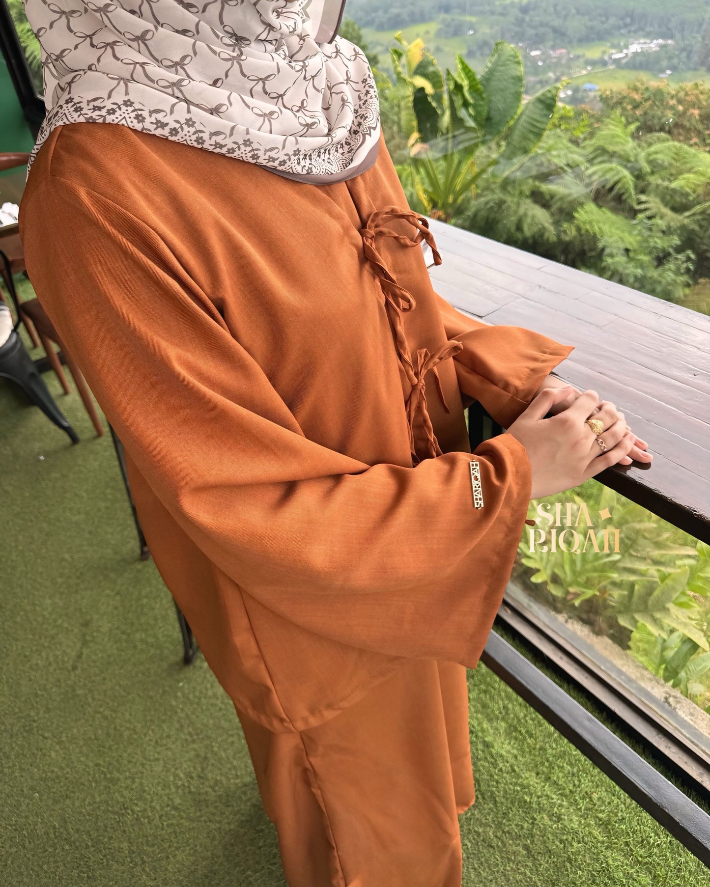 Elora 2-Piece Set