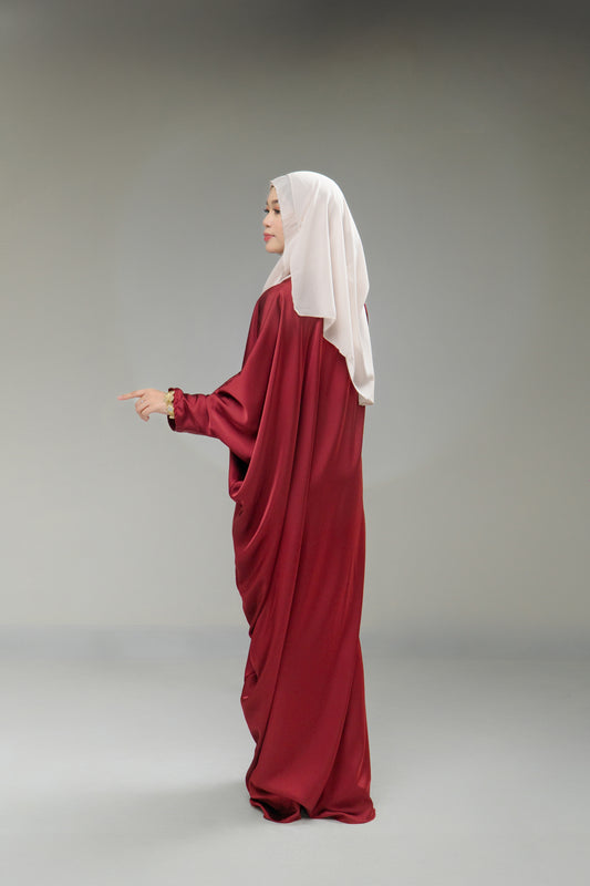 Mardhiya Dress in Wine Red