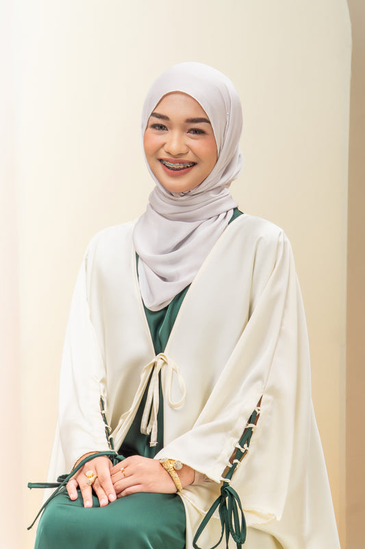 Aniqa 2-piece Abaya in Cream + Emerald Green
