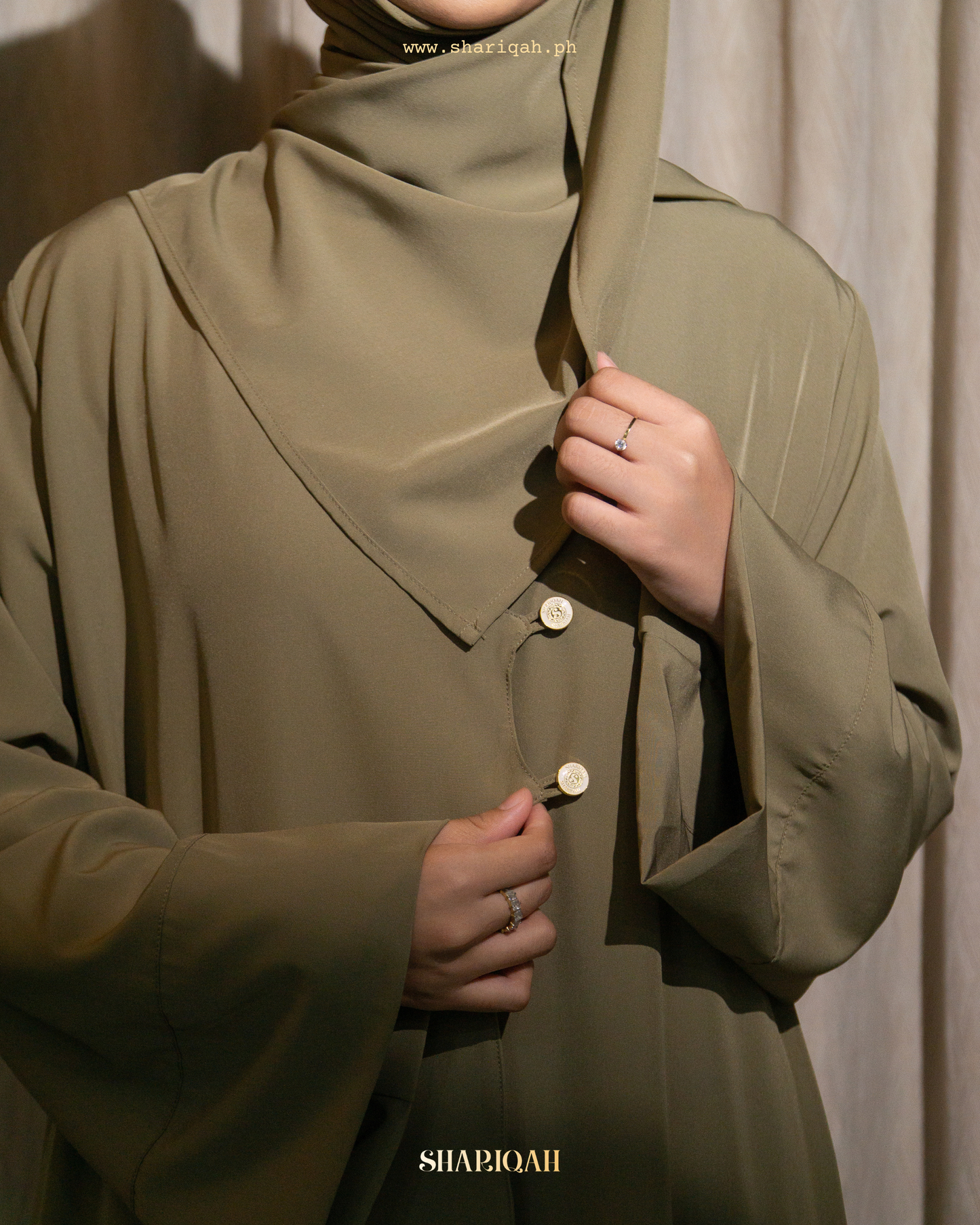 Hadi Abaya with shawl