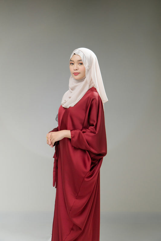 Mardhiya Dress in Wine Red