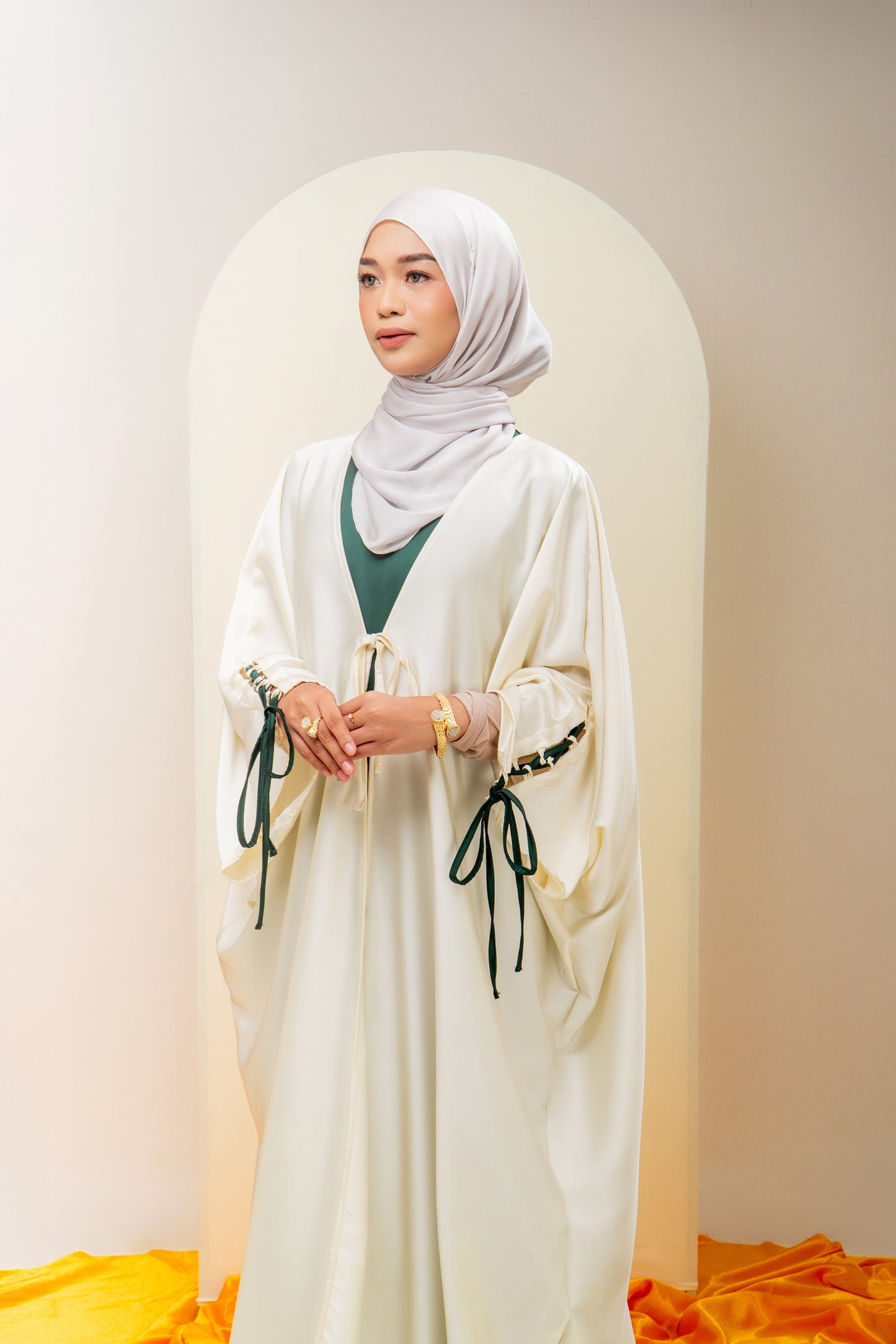 Aniqa 2-piece Abaya in Cream + Emerald Green